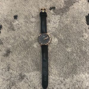 Daniel Wellington rose gold watch